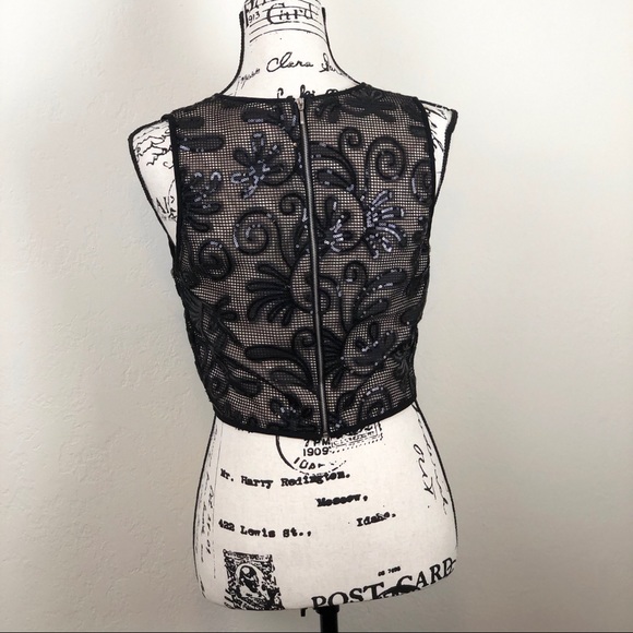 Sienna Sky Black Floral Sequin Crop Top Sz Medium - Picture 9 of 13